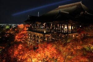 清水寺のライトアップ何は時から何時まで？紅葉の見ごろも解説！